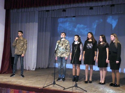 Фестивалем патріотичної пісні вшанували Героїв Небесної Сотні в Олександрії (Фото)